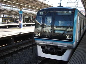15000系