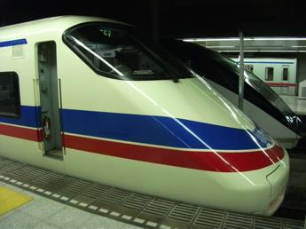 京成AE100形