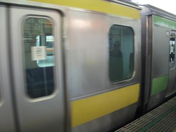 六扉車配給列車