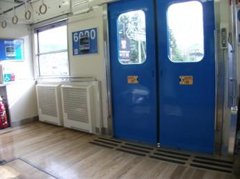 富士急行6000系電車